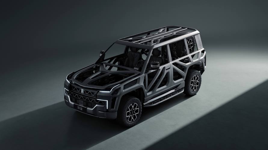 广州195仰望U8硬派越野的科技魅力，国能汽车对传统燃油车市场的冲击